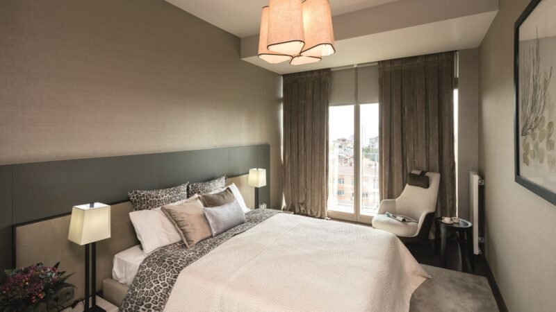 Bosphorus, sea and historic city views from immaculate skyscraper