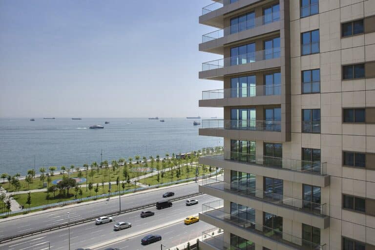Istanbul Bakirkoy apartment compound with sea views exterior