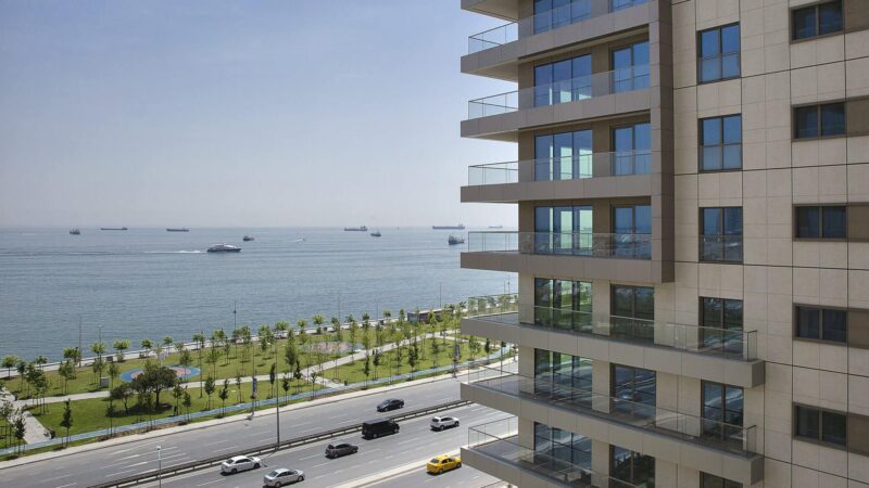 Istanbul Bakirkoy apartment compound with sea views exterior