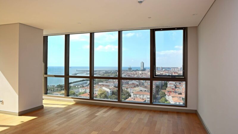 Istanbul Bakirkoy apartment compound with sea views exterior