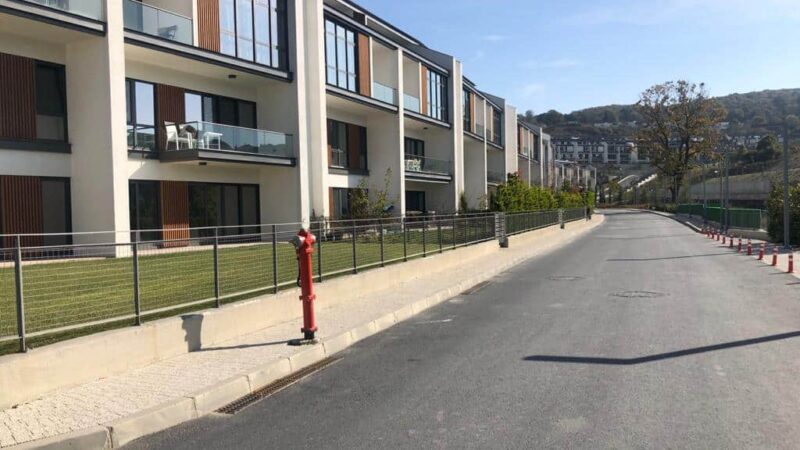 Compound in the heart of the forests of Zekeriyakoy