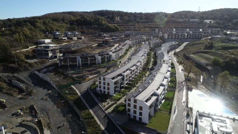 Compound in the heart of the forests of Zekeriyakoy
