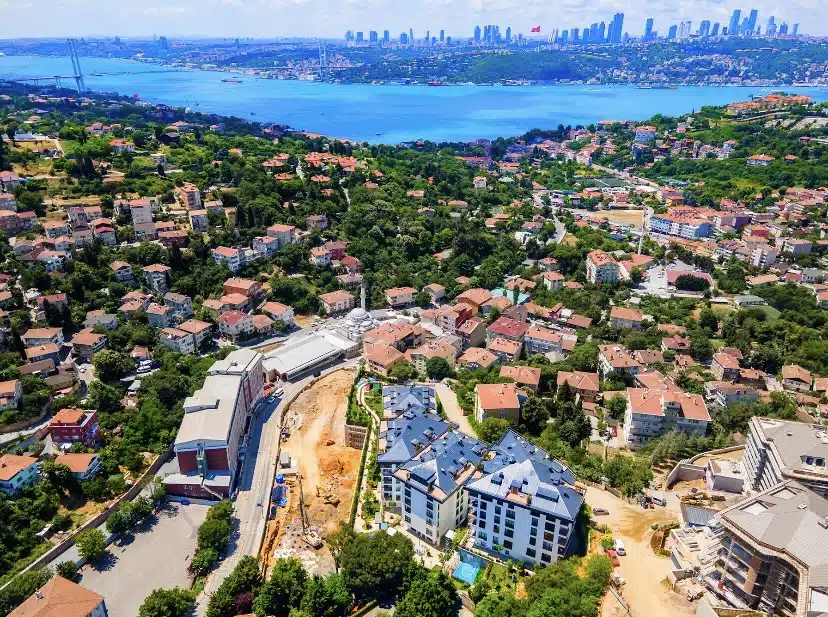 Uskudar Bosphorous view compound in Historic Cengelkoy