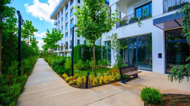 Uskudar Bosphorous view compound in Historic Cengelkoy