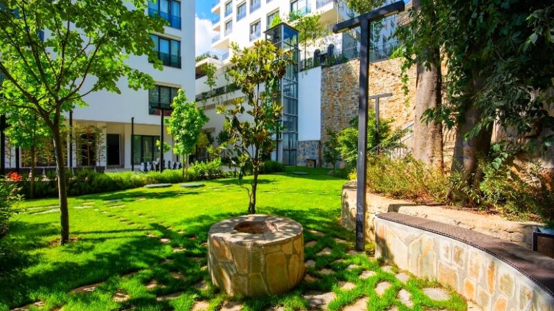 Uskudar Bosphorous view compound in Historic Cengelkoy