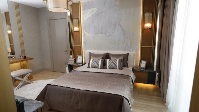 Enjoy the countryside at this Sea view family compound