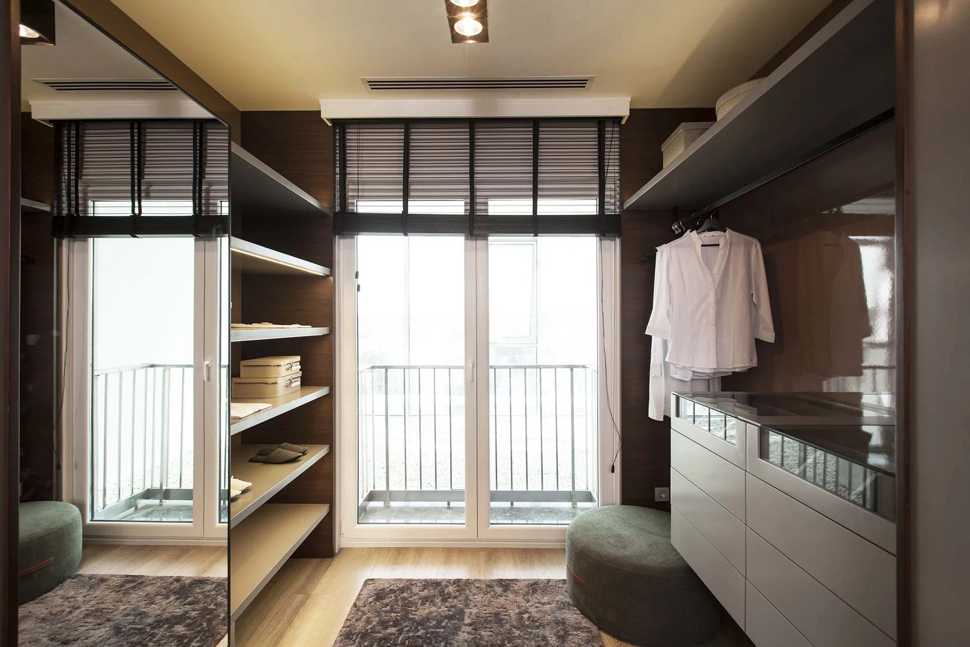 Changing room view of an apartment at the TEMA Bahce complex