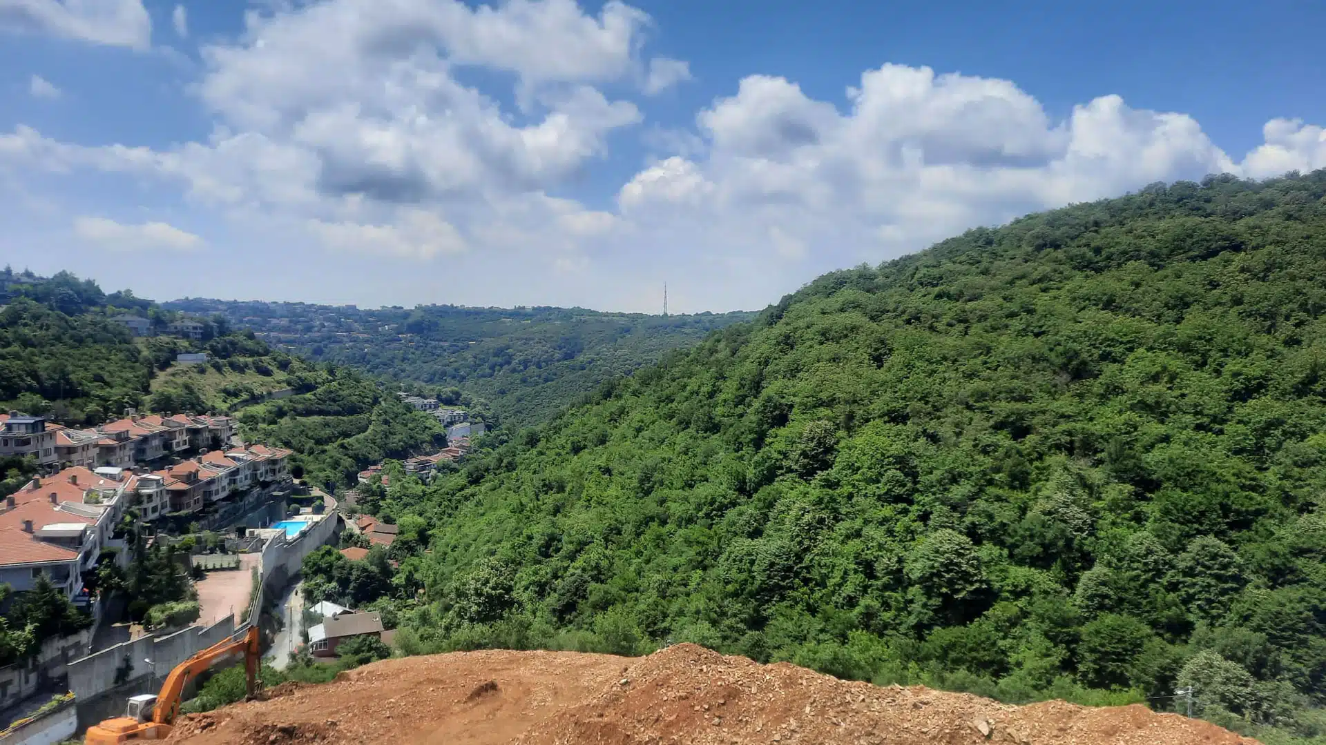 Apartment compound in the forests of Sariyer