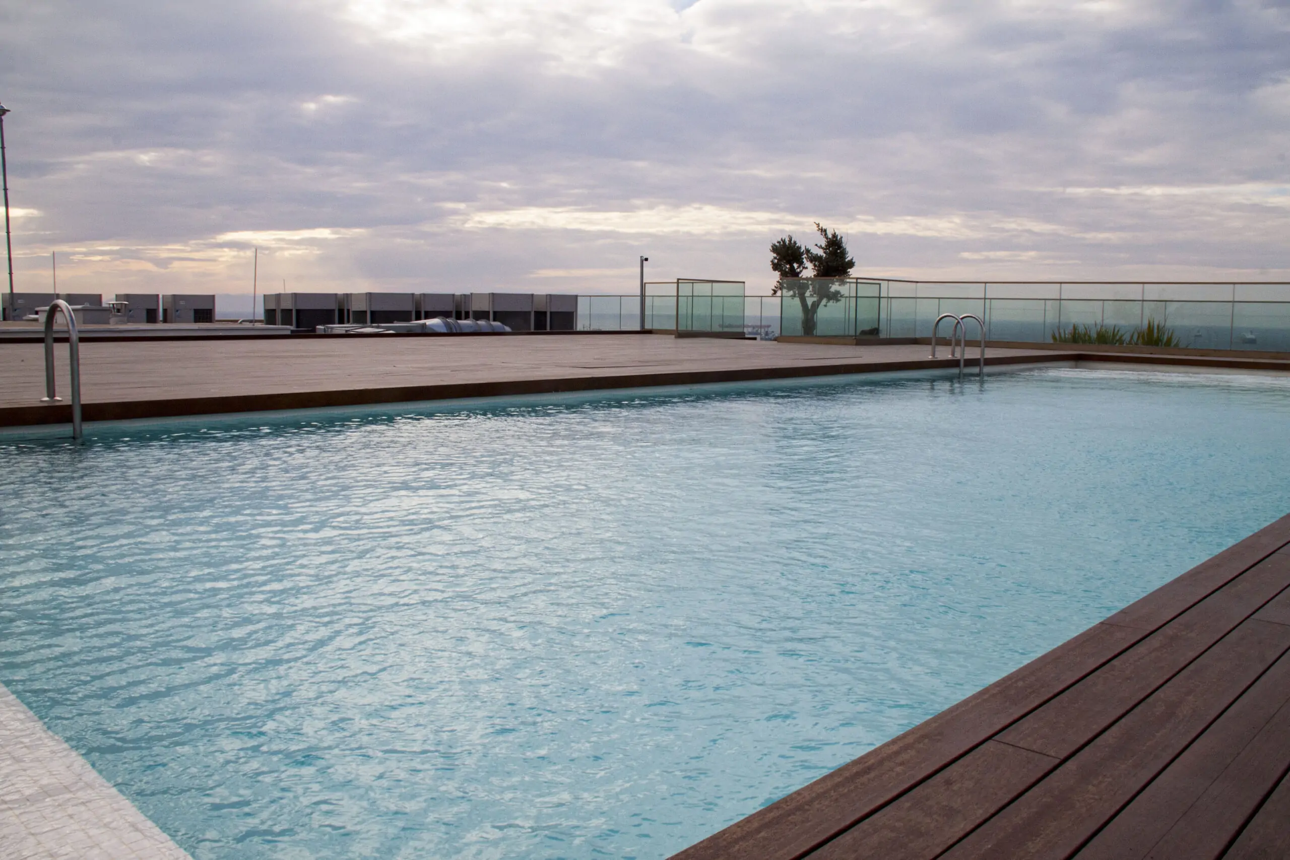 Investment apartments at Istanbul’s premier sea front apartment complex