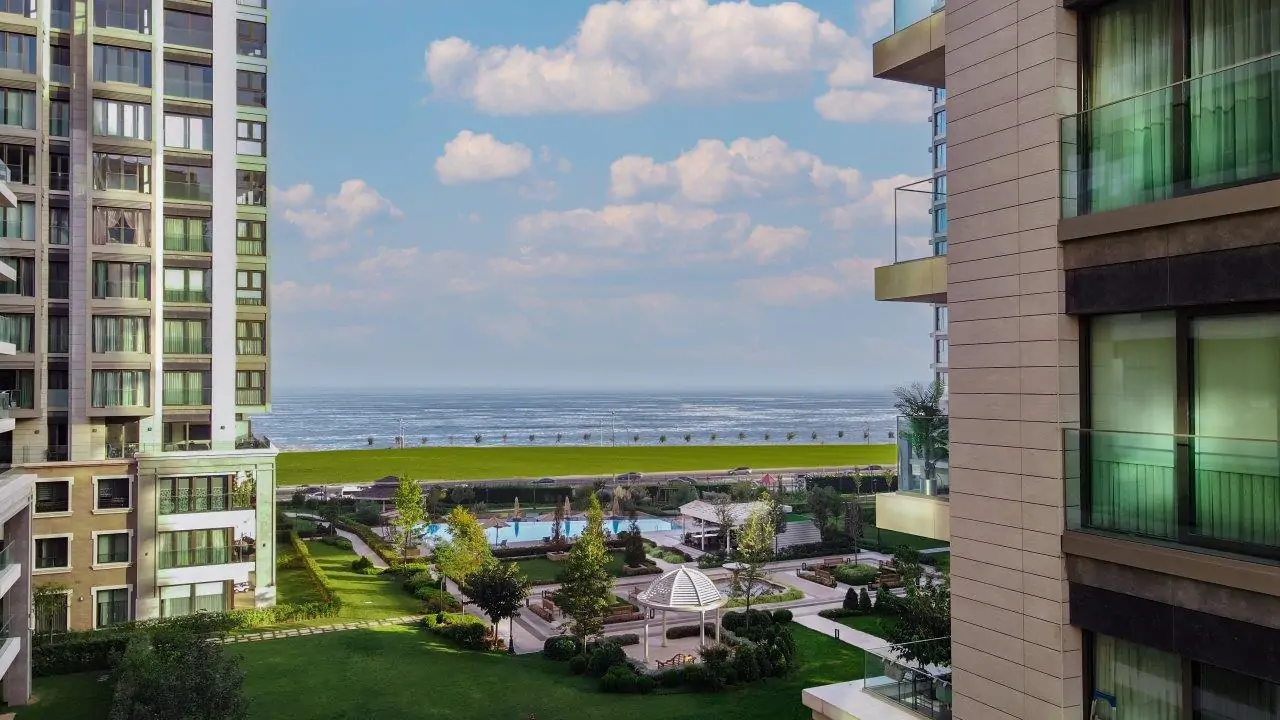 Fendi apartments at Istanbul’s premier sea front compound
