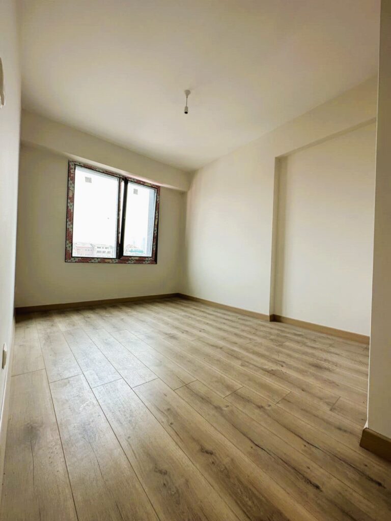 Apartments directly behind the business zone in Levent