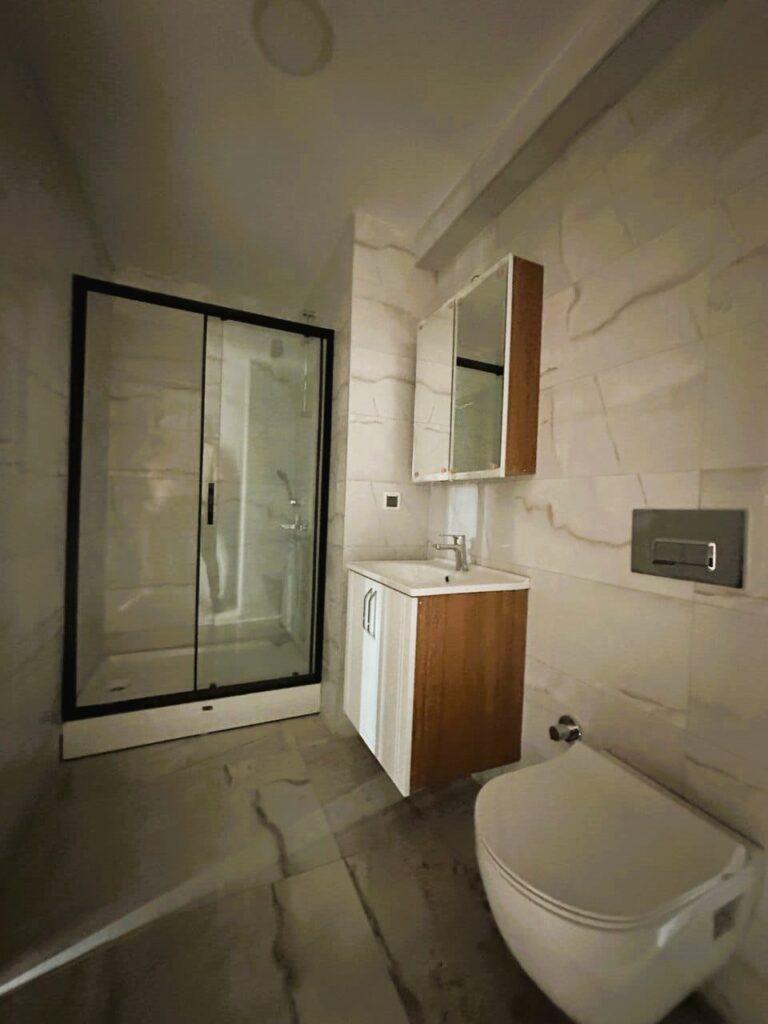 Apartments directly behind the business zone in Levent