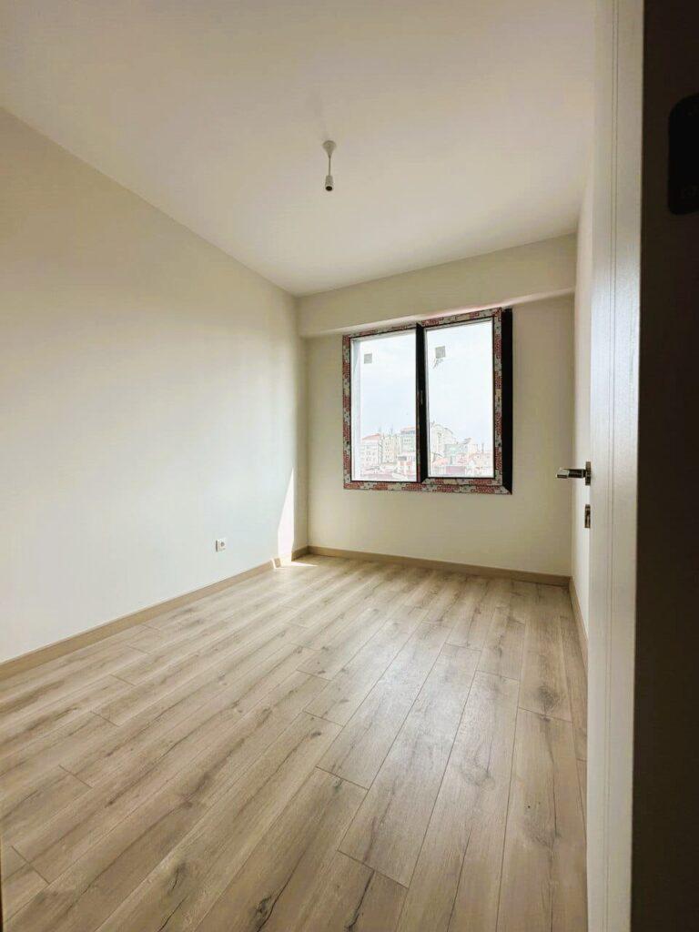 Apartments directly behind the business zone in Levent