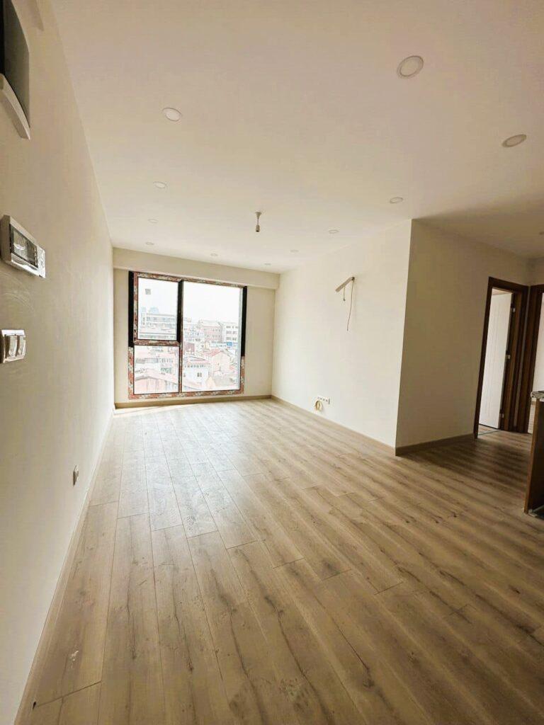 Apartments directly behind the business zone in Levent
