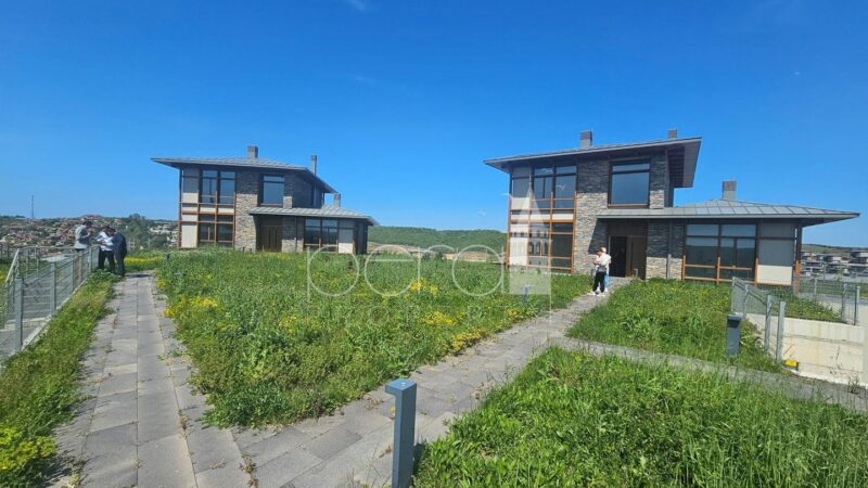 Private villa in an incredible compound