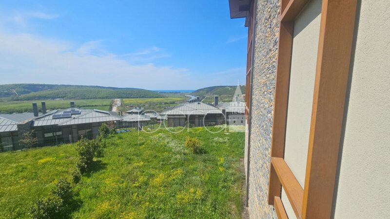 Private villa in an incredible compound