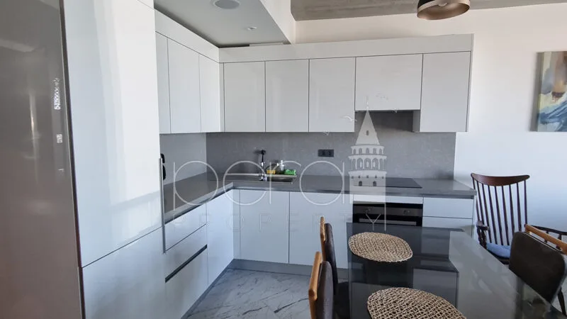 Einzimmerwohnung im Queen Central Park Bomonti