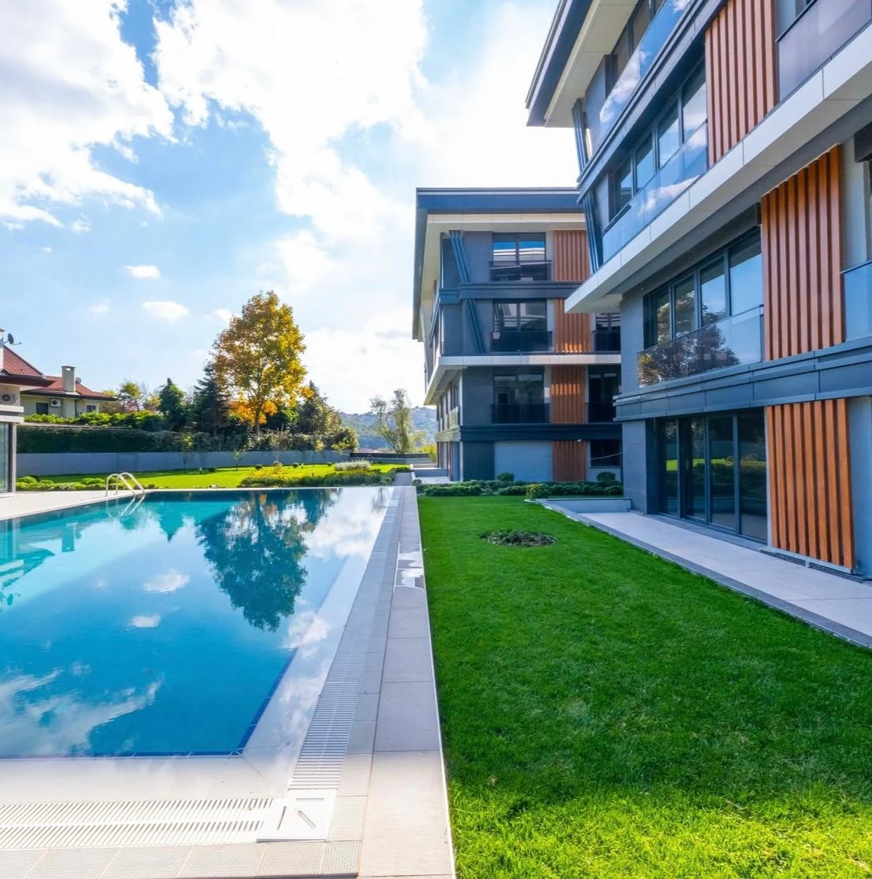 Immaculate Bosphorus view apartments in Sariyer Istanbul