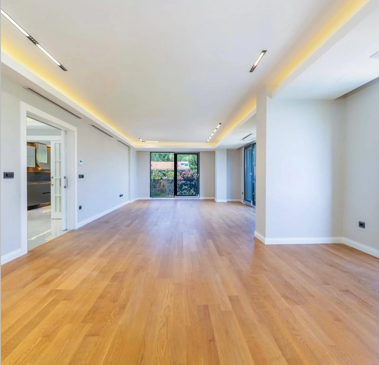 Immaculate Bosphorus view apartments in Sariyer Istanbul