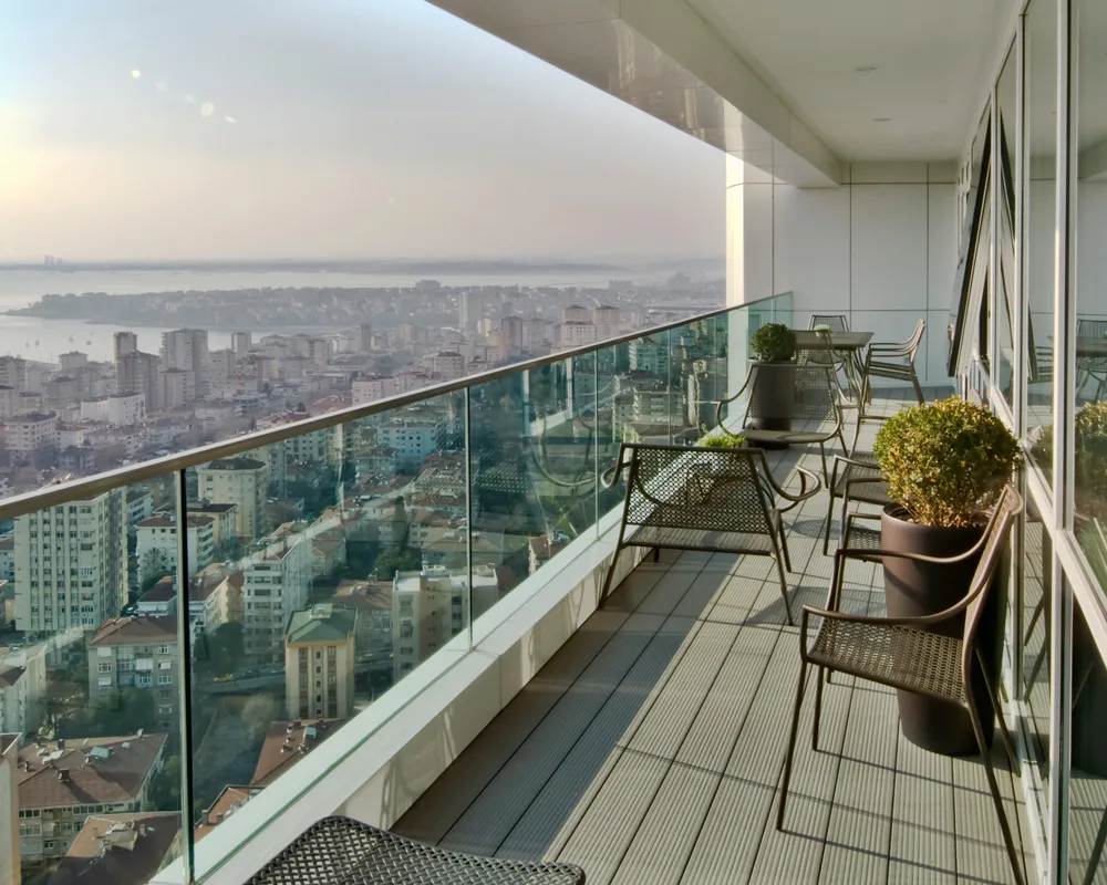 Prince’s island view luxury apartments in world famous Baghdad avenue