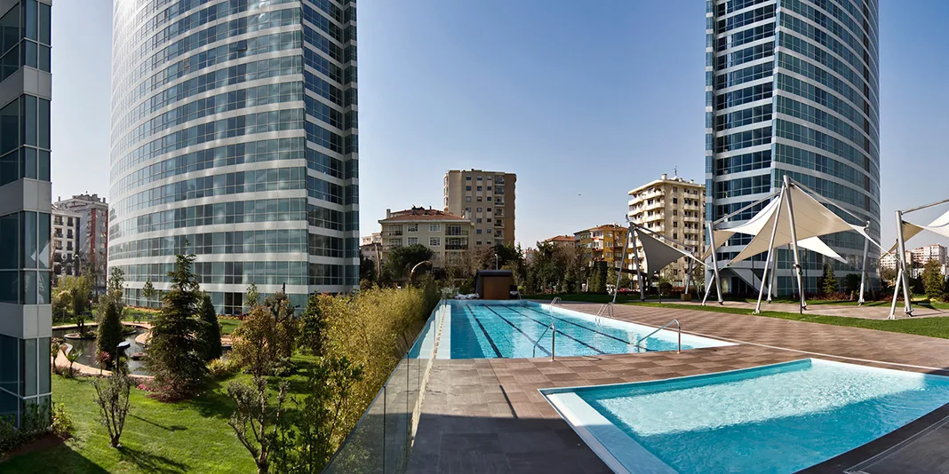 Prince’s island view luxury apartments in world famous Baghdad avenue