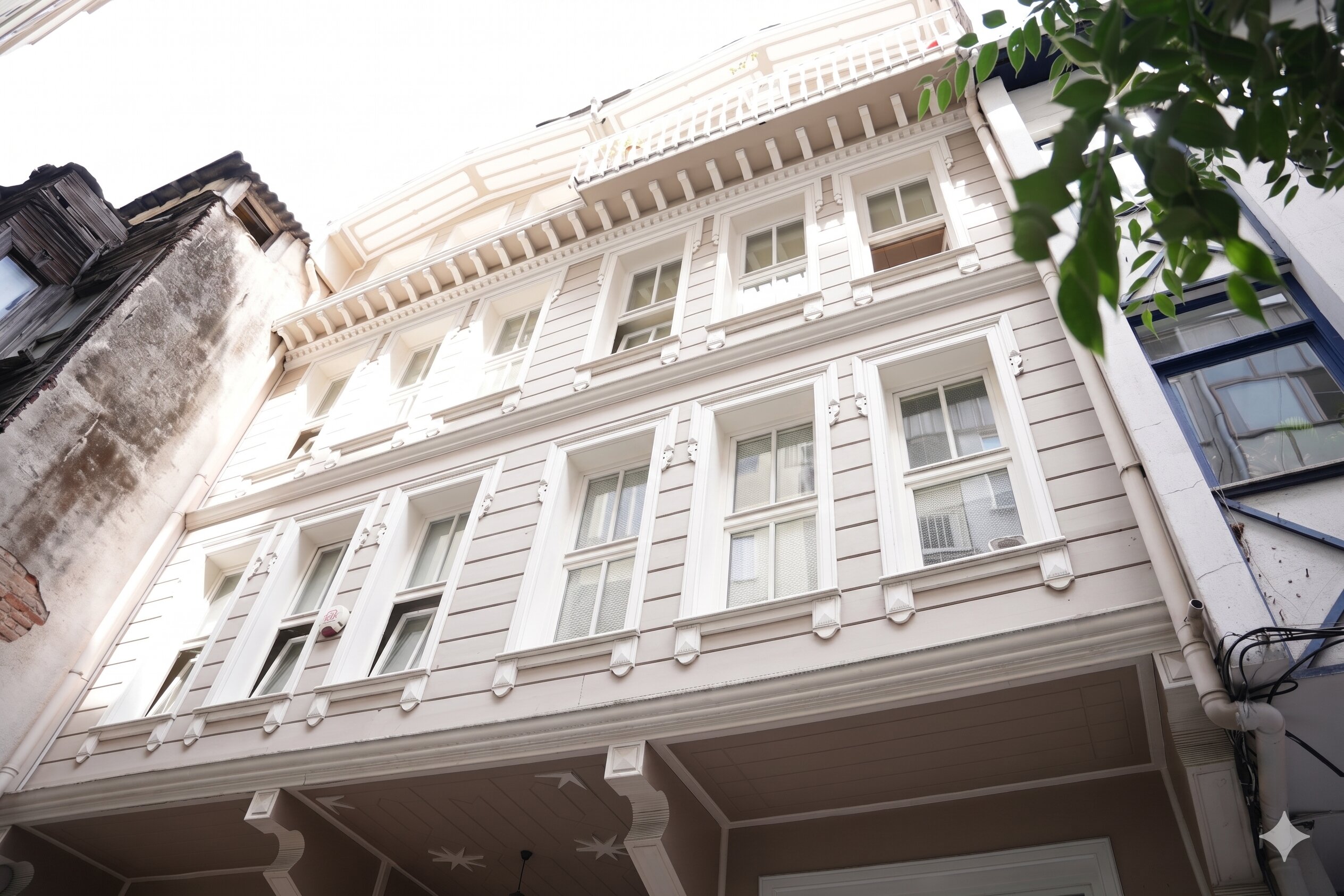 2 Bedroom Apartment for Sale in Vişnezade, Beşiktaş