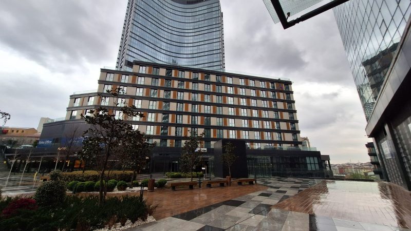 Resale apartment in the famous Bomonti Rotana complex