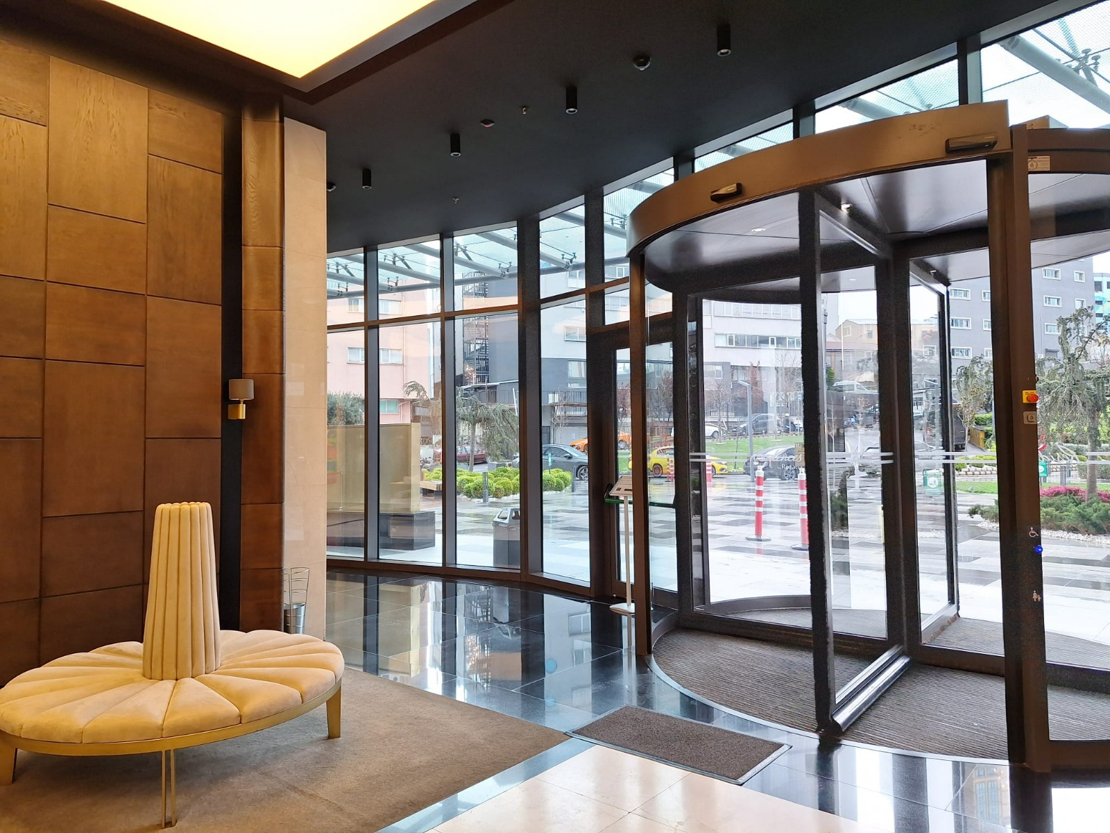 Resale apartment in the famous Bomonti Rotana complex