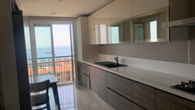 Top-Floor 3-Bedroom Sea View Apartment at Deniz Istanbul
