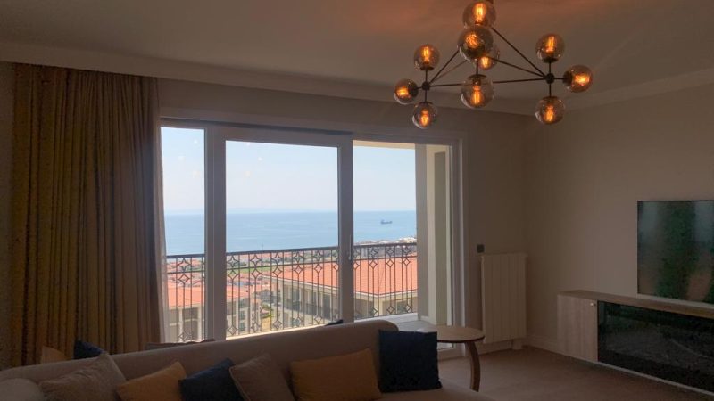 Top-Floor 3-Bedroom Sea View Apartment at Deniz Istanbul